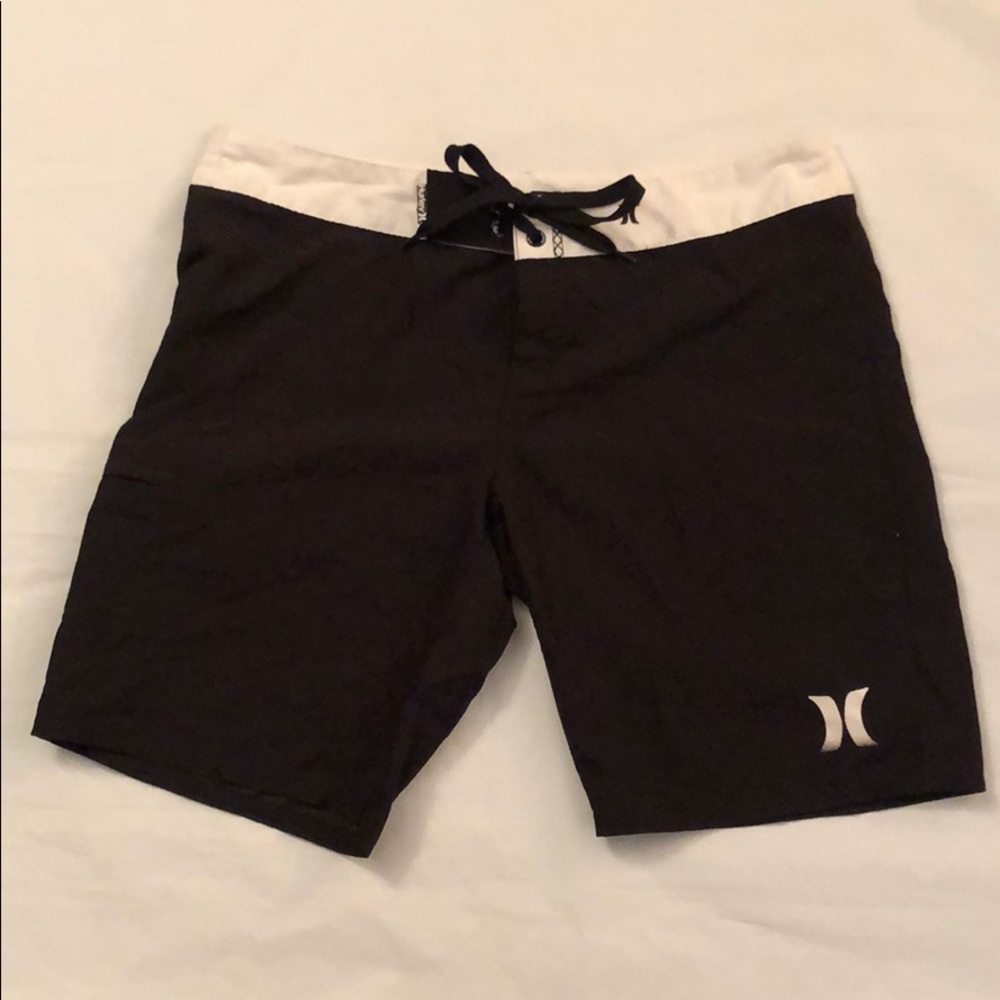 Hurley Women’s Swim Boardshorts Size 7